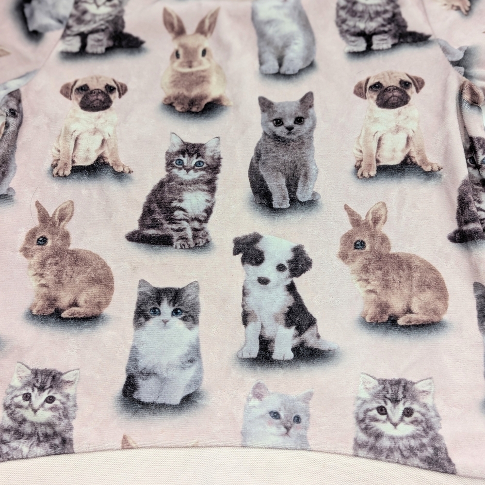 H&M Kids (4-6 yrs) Pastel Pink Velour Sweatshirt w/Kittens, Puppies & Bunnies - Picture 4 of 12